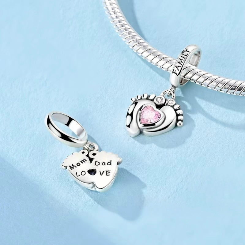 Apró Lépések Charm