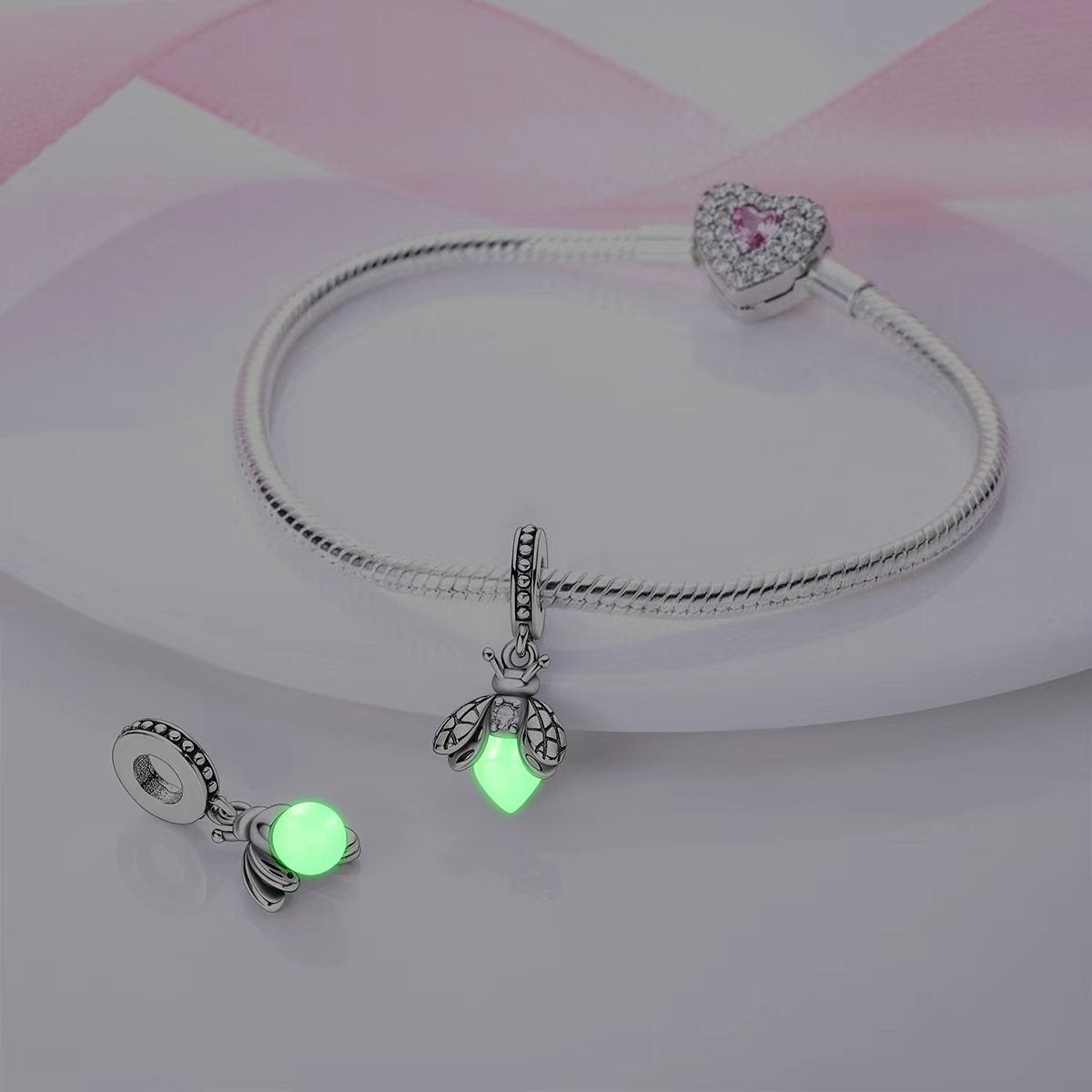 Világító Szentjánosbogár Charm